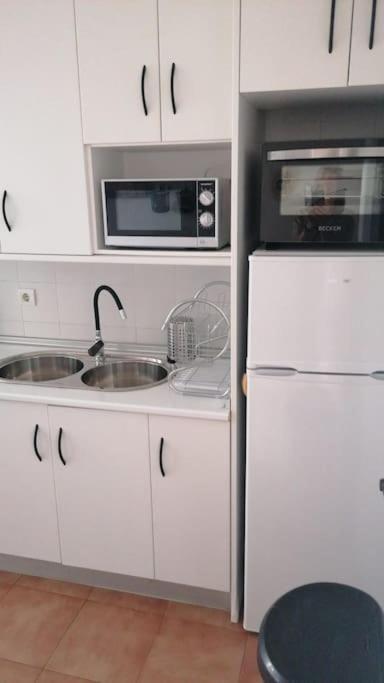 Views, Family & Private Parking In Alto Albayzin Appartement Granada Buitenkant foto