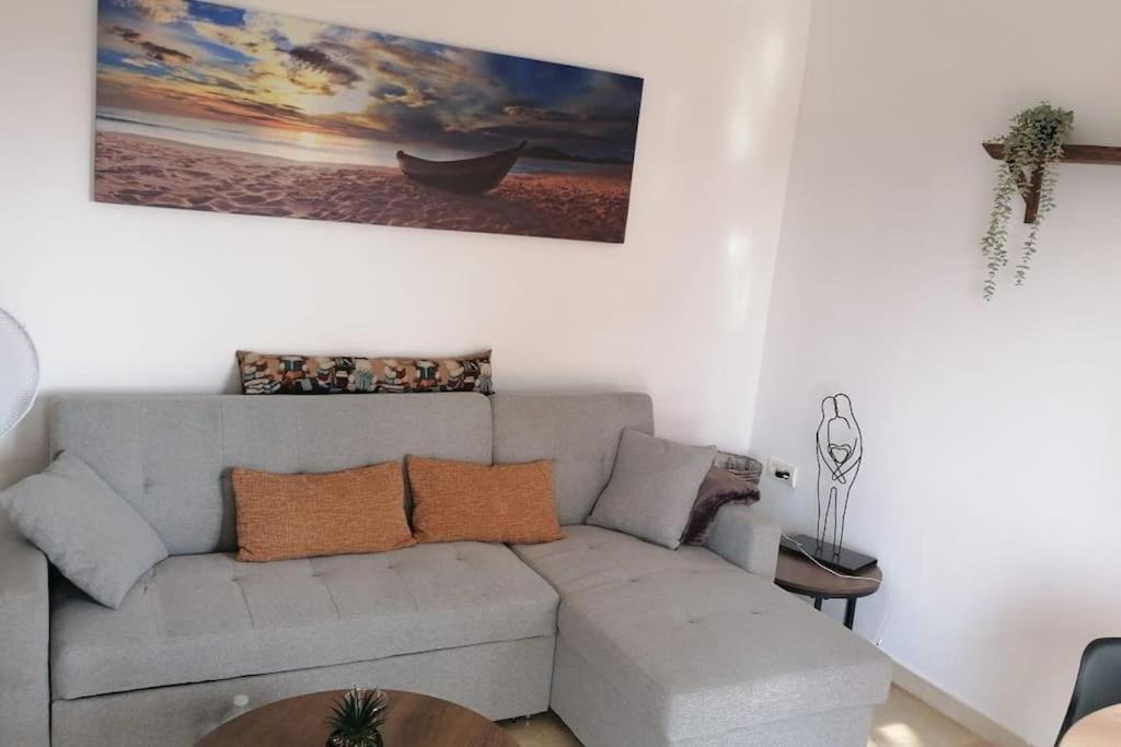 Views, Family & Private Parking In Alto Albayzin Appartement Granada Buitenkant foto
